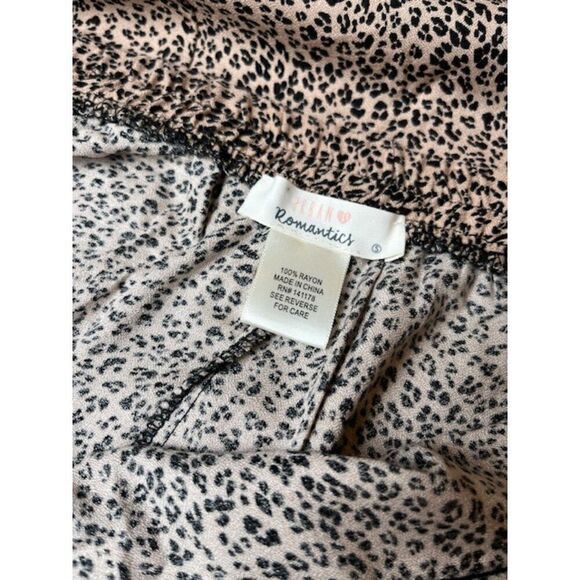 NWOT Urban Romantics Wrap Skirt Leopard print Rayon Tie Side Size Small - Picture 6 of 10